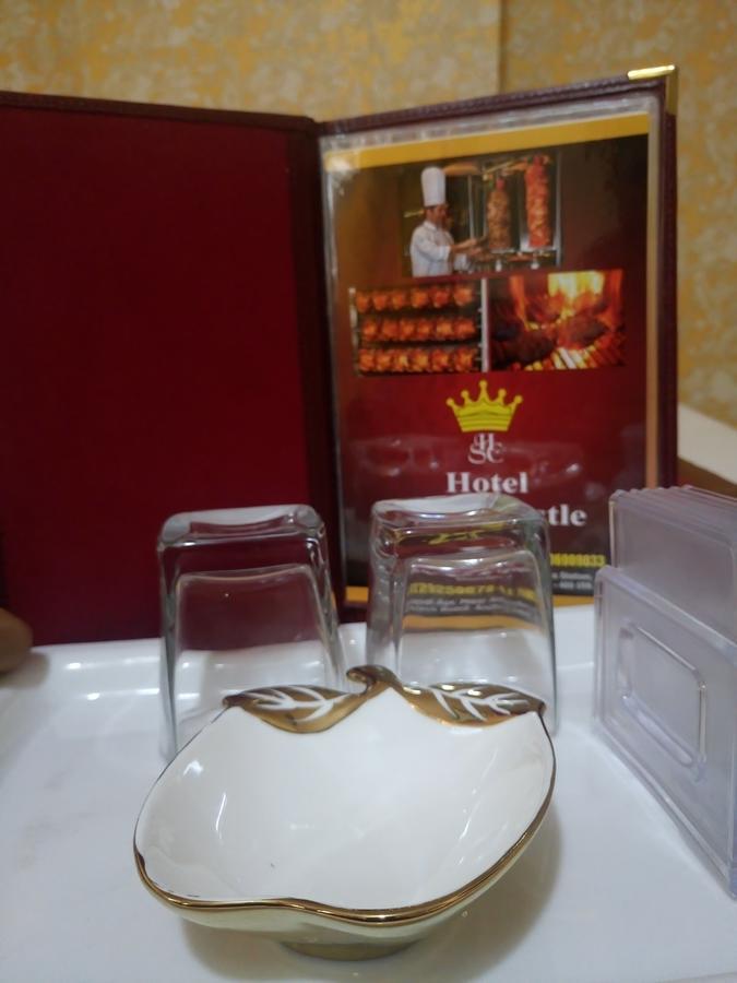 Hotel Silver Castle Мумбаи Экстерьер фото